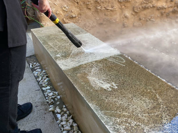 Best Deck Cleaning Services  in Stanwood, WA